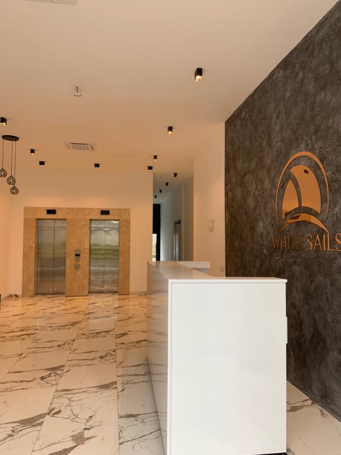White Sails Apartment Батумі Екстер'єр фото