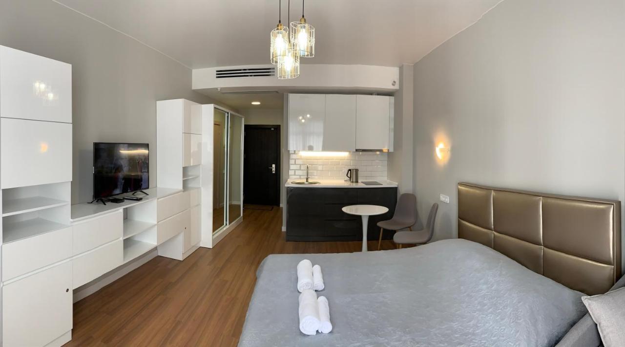 White Sails Apartment Батумі Екстер'єр фото